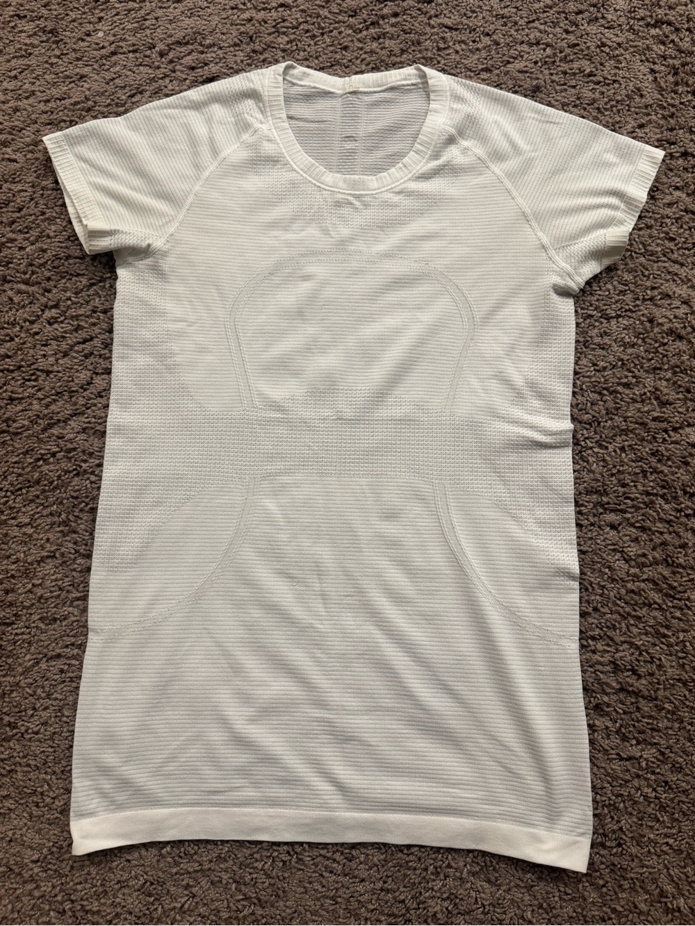 Lululemon swiftly tech short sleeve white top size 8